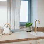 Dimore Bianche, Santa Chiara Путиньяно