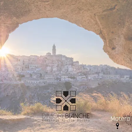 Dimore Bianche, Santa Chiara *