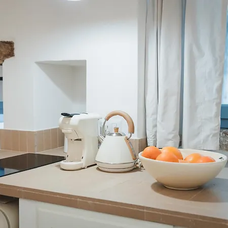 Dimore Bianche, Santa Chiara Putignano