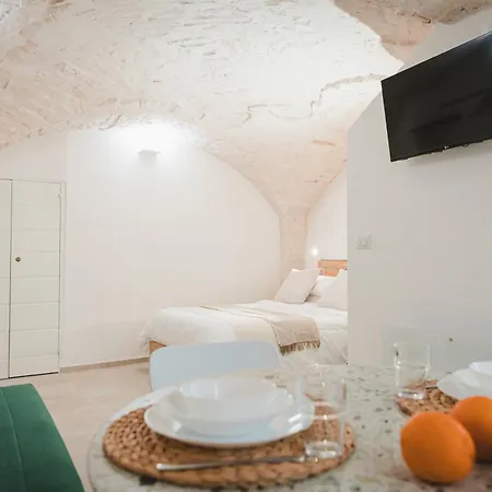 Holiday home Dimore Bianche Santa Chiara *