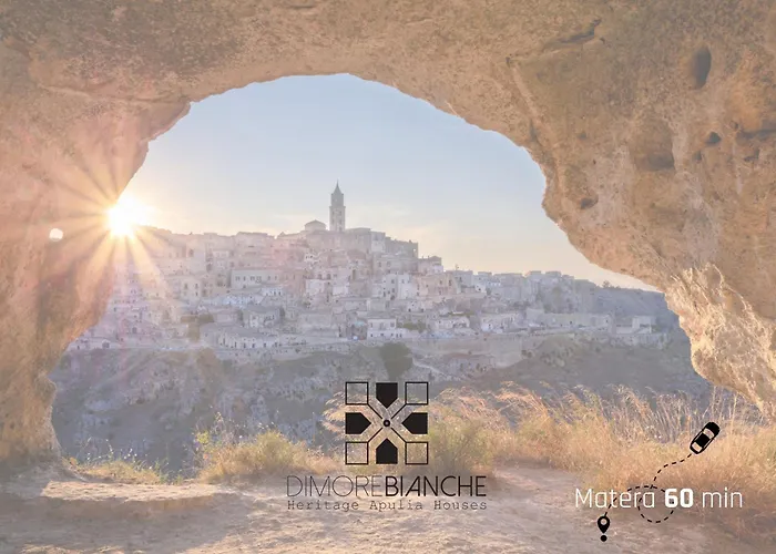 Dimore Bianche, Santa Chiara *